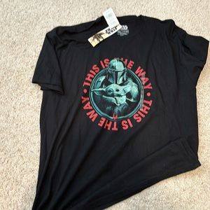 Mandalorian T shirt with Grogu